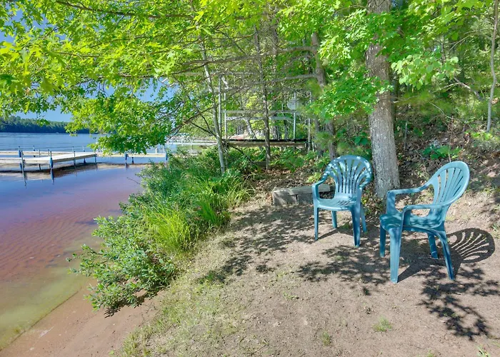 Eagle River Apartment W/ Private Dock & Fire Pit!