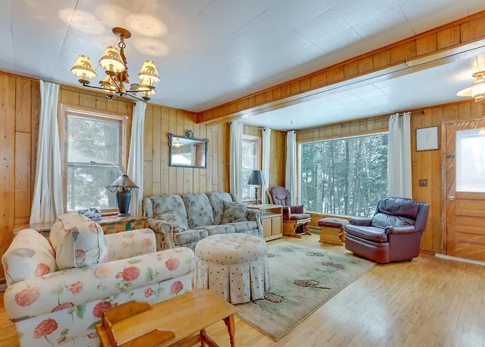 Private Dock + Screened Porch: Echo Lake Cabin
